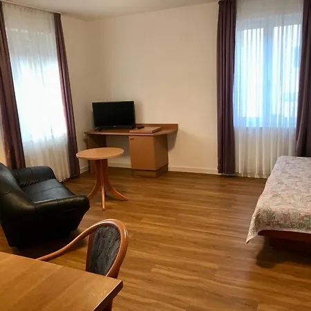 Апартаменты Serviced Hohenlohe